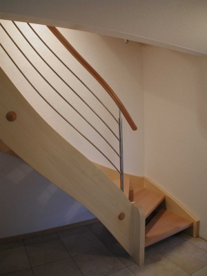 C102_1.jpg